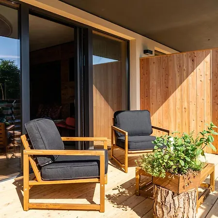 Araldo Eco-lodge 山林小屋 *