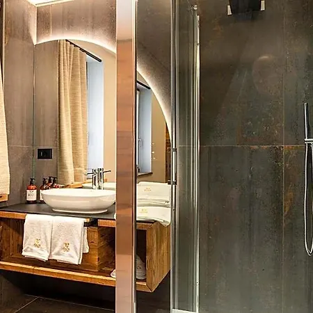 Araldo Eco-lodge Деревянный коттедж