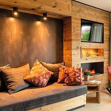 Araldo Eco-lodge * בוסקו קיזנובה