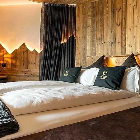 Araldo Eco-lodge Деревянный коттедж *